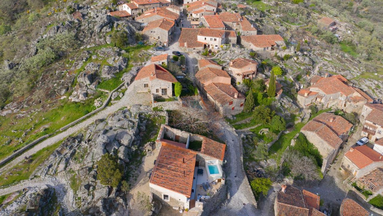 El Escondite Del Agua Trevejo Exteriér fotografie